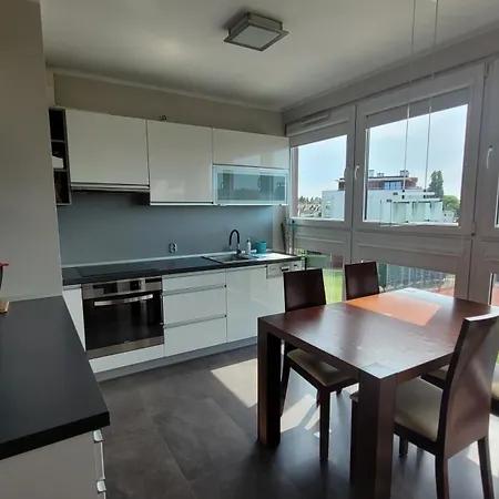 Apartman Mieszkanie Osiedle Jantar. Parking.